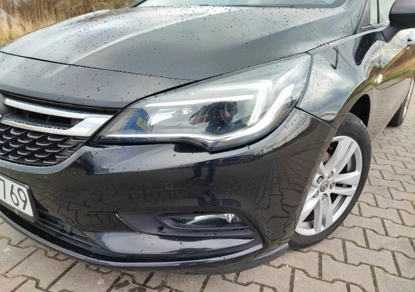 Opel Astra cena 39900 przebieg: 96000, rok produkcji 2016 z Wągrowiec małe 277